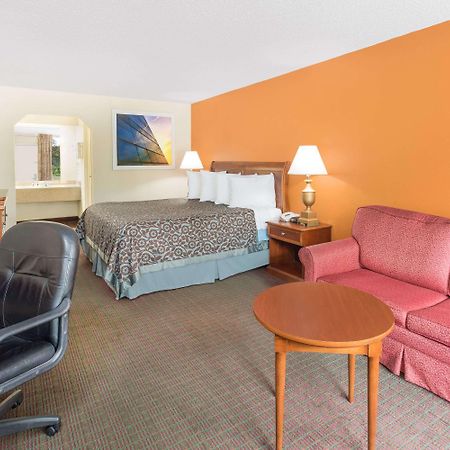 Days Inn By Wyndham Orangeburg South Luaran gambar