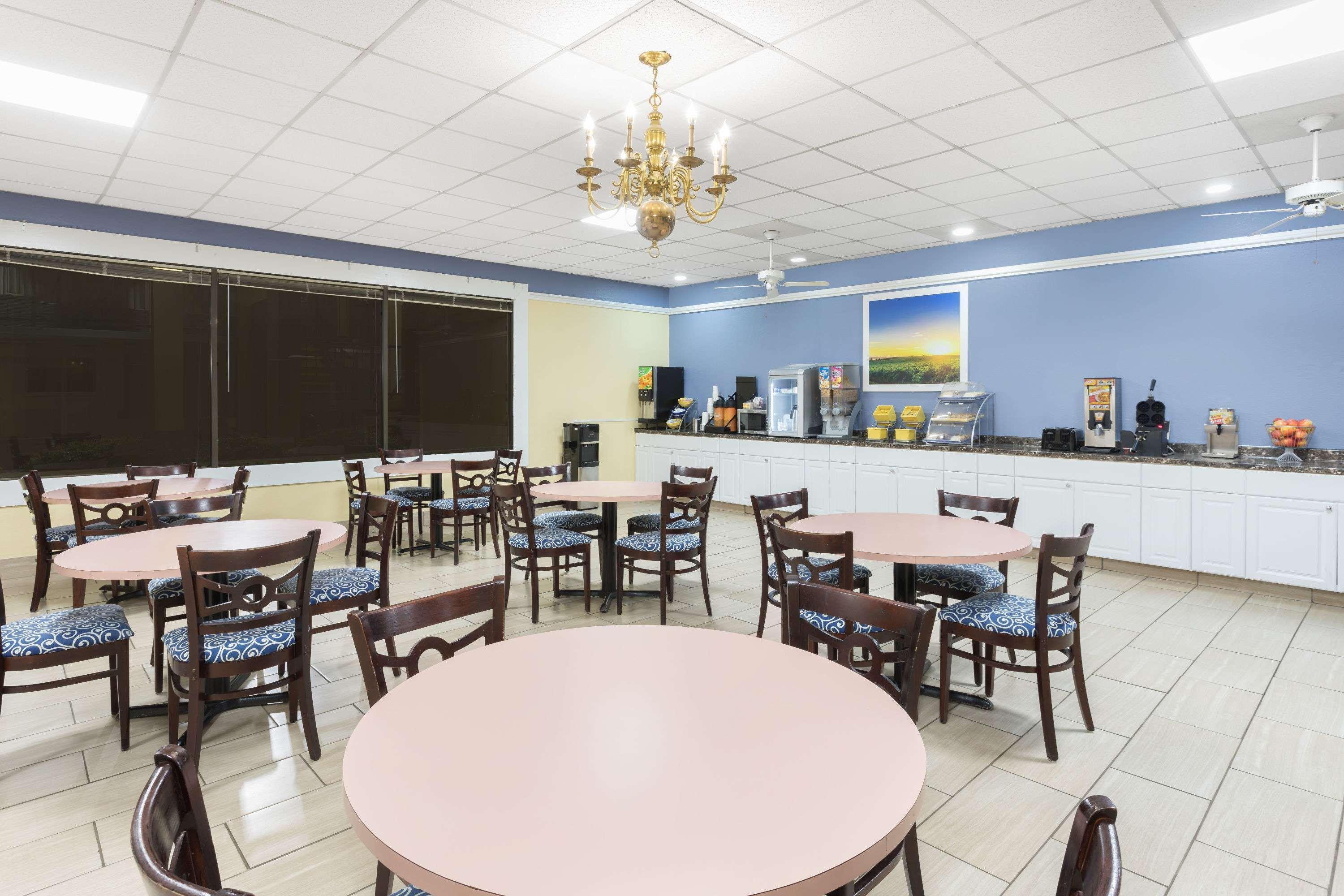 Days Inn By Wyndham Orangeburg South Luaran gambar